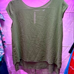 NWOT women's shirt by puazaitalia woman size small